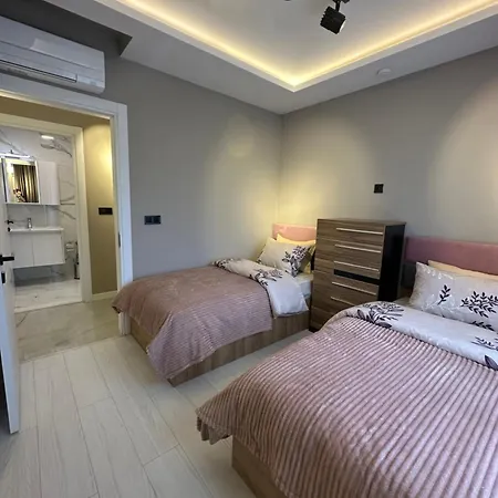 Apartment Nazlipart